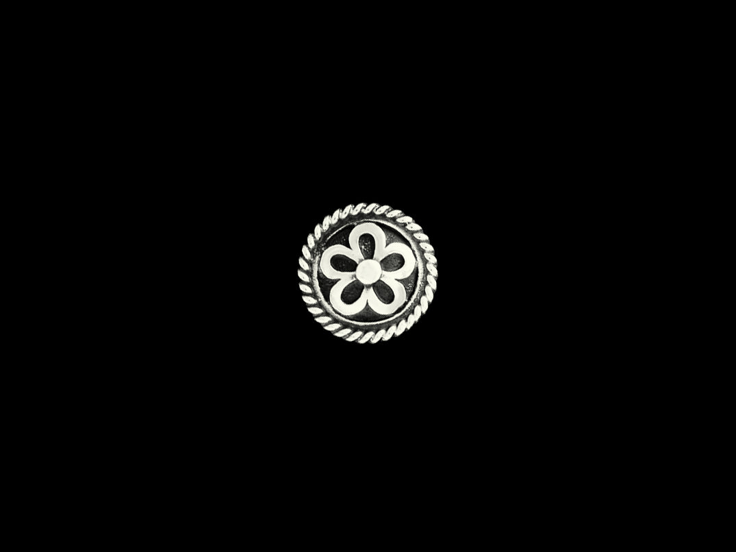 Concha Ornament C15