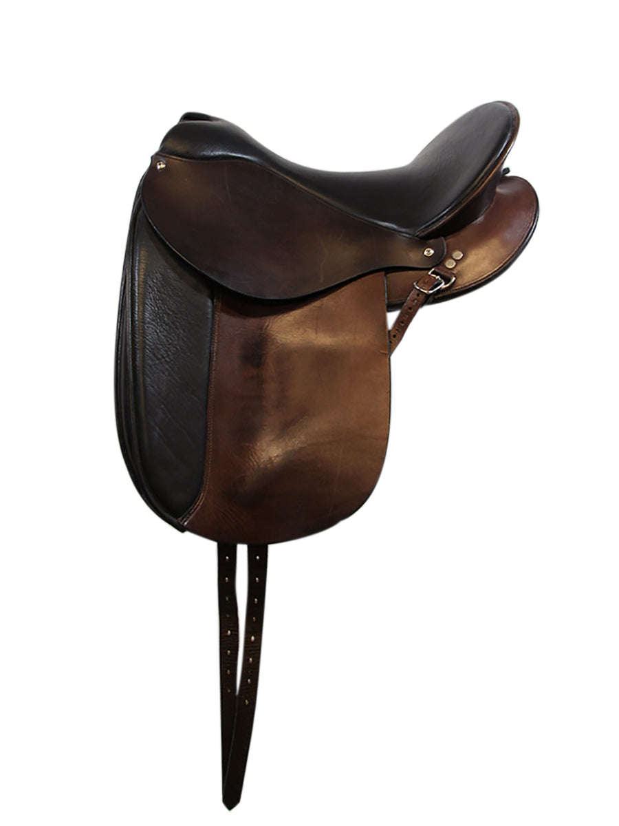 DN 2301 - Dressur-/Wanderreitsattel