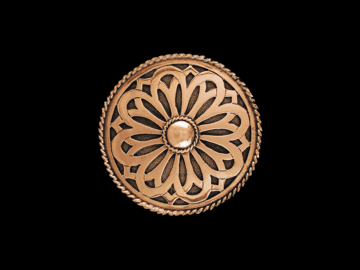 Concha Ornament C14