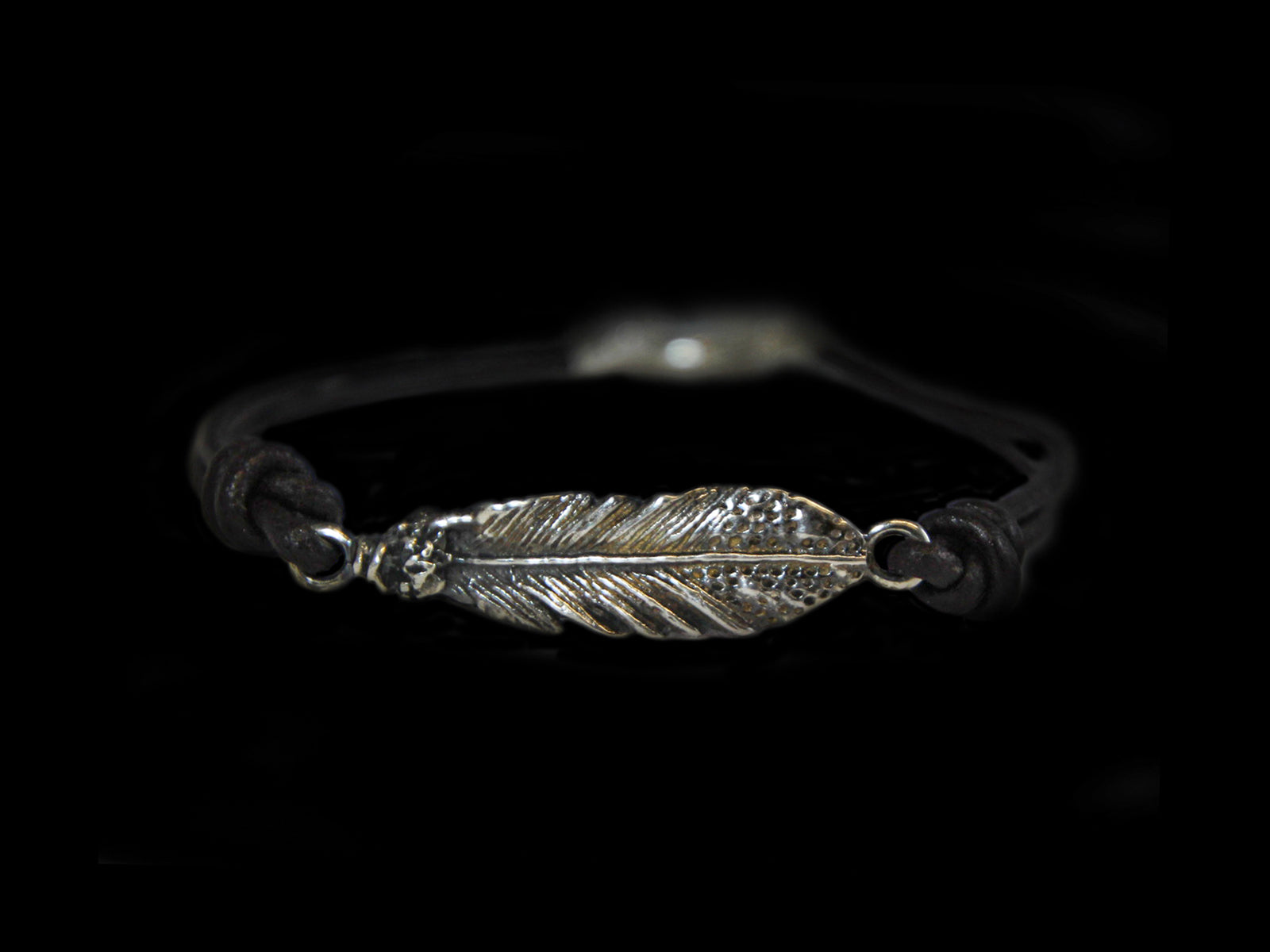 Lederarmband Feder