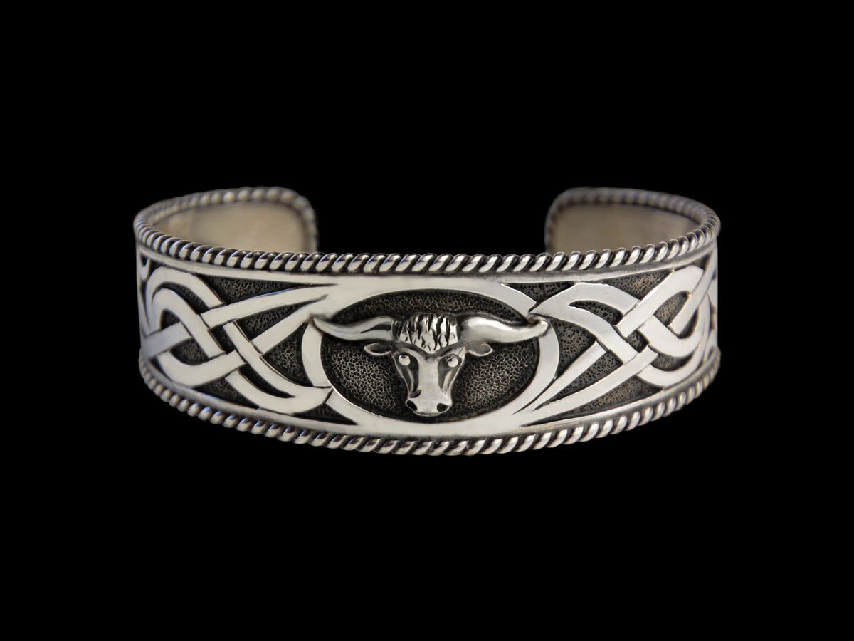 Armspange Ornament konisch